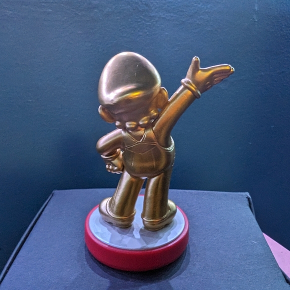 Golden Mario Amiibo Nintendo switch wii ds - Picture 4 of 6